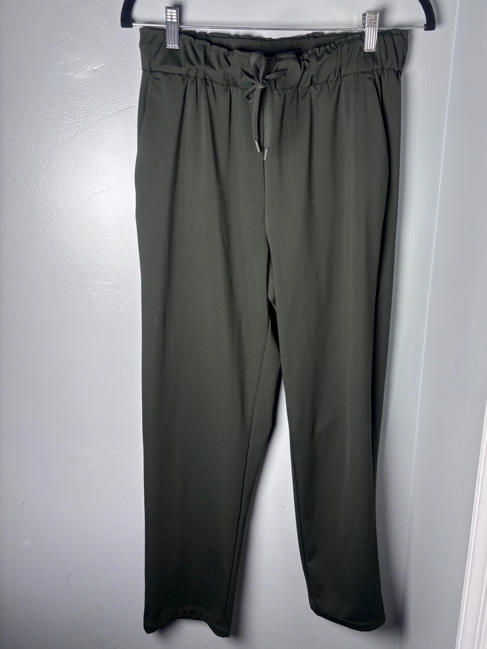 Womens Hilary Radley Pull-On Pants
Drawstring Waist Polyester Stretch M
